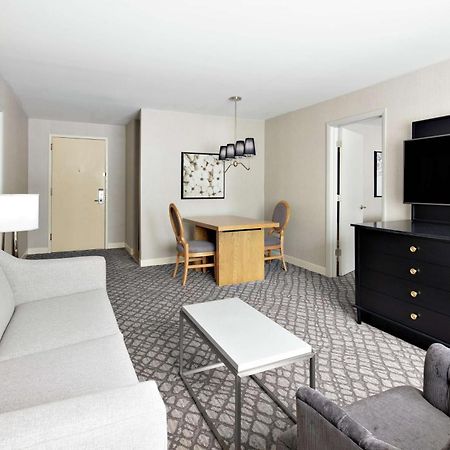 Doubletree Suites By Hilton Charlotte/Southpark Eksteriør billede