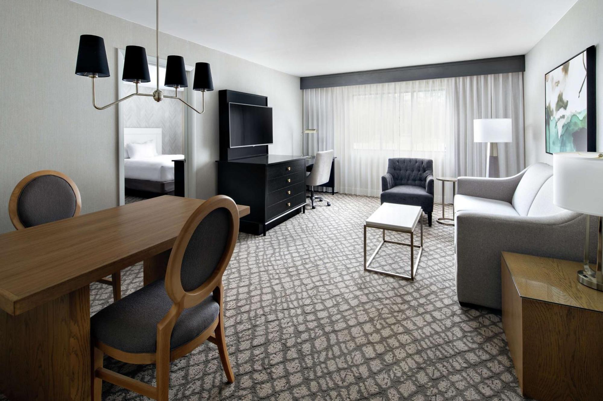 Doubletree Suites By Hilton Charlotte/Southpark Eksteriør billede