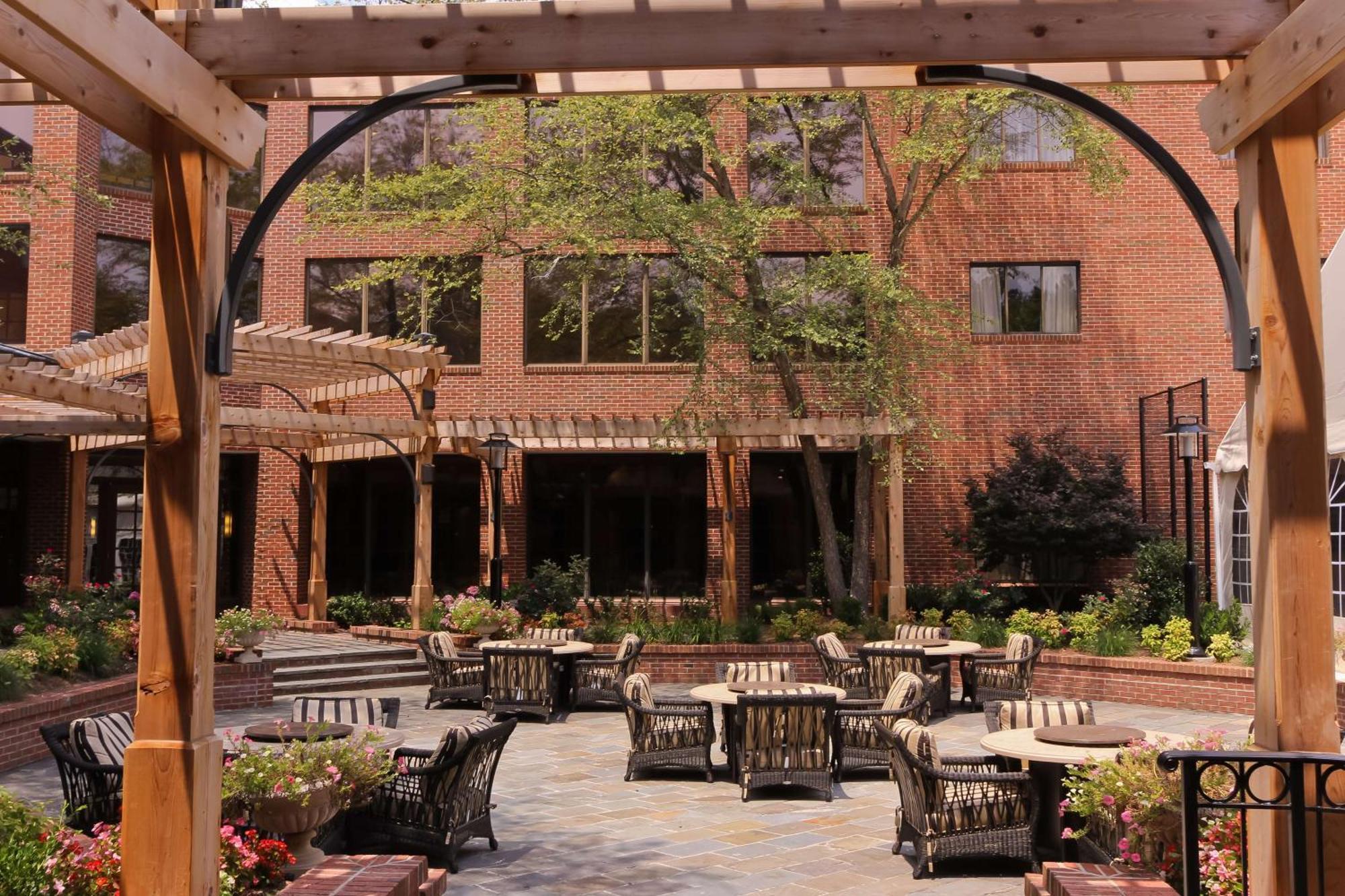 Doubletree Suites By Hilton Charlotte/Southpark Eksteriør billede